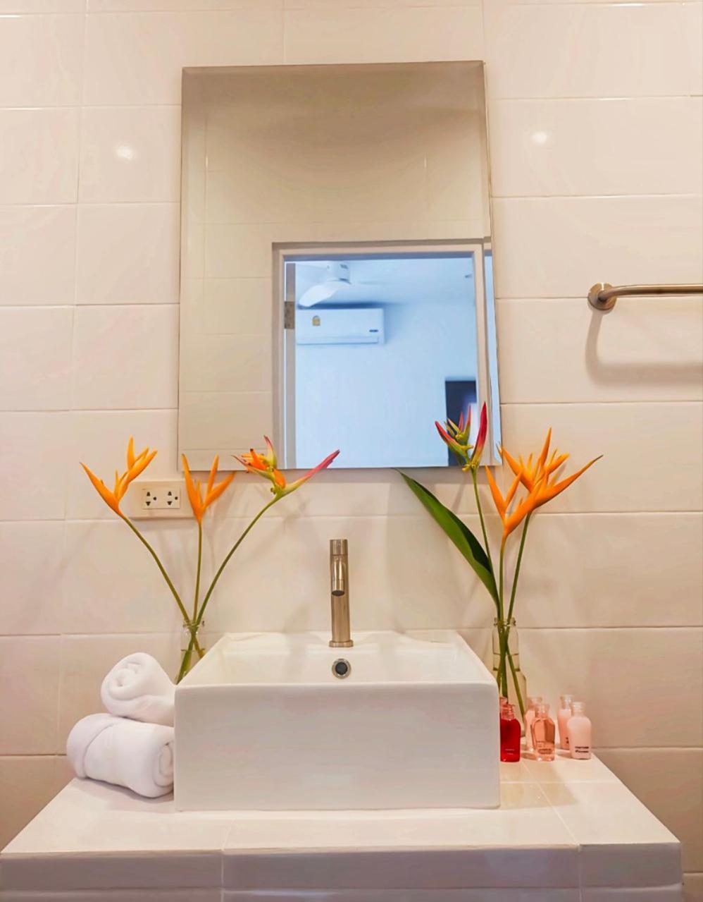 Kingsacre Hotell Nai Yang Beach Eksteriør bilde