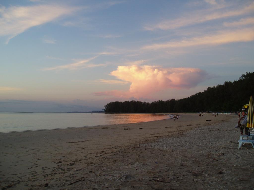 Kingsacre Hotell Nai Yang Beach Eksteriør bilde
